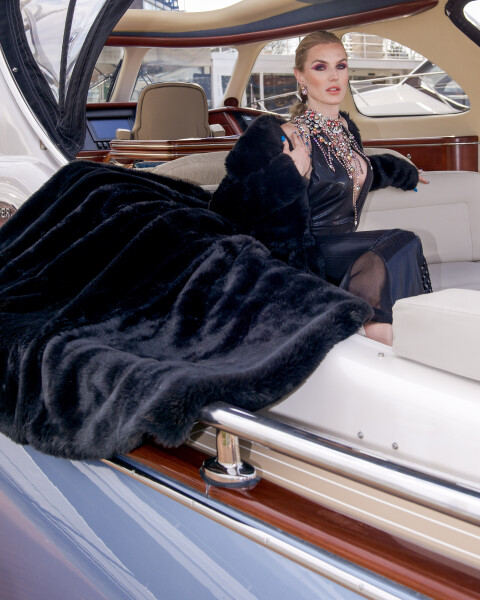 57E13C9D 28C5 4845 A3B5 A3C636AACF37 2